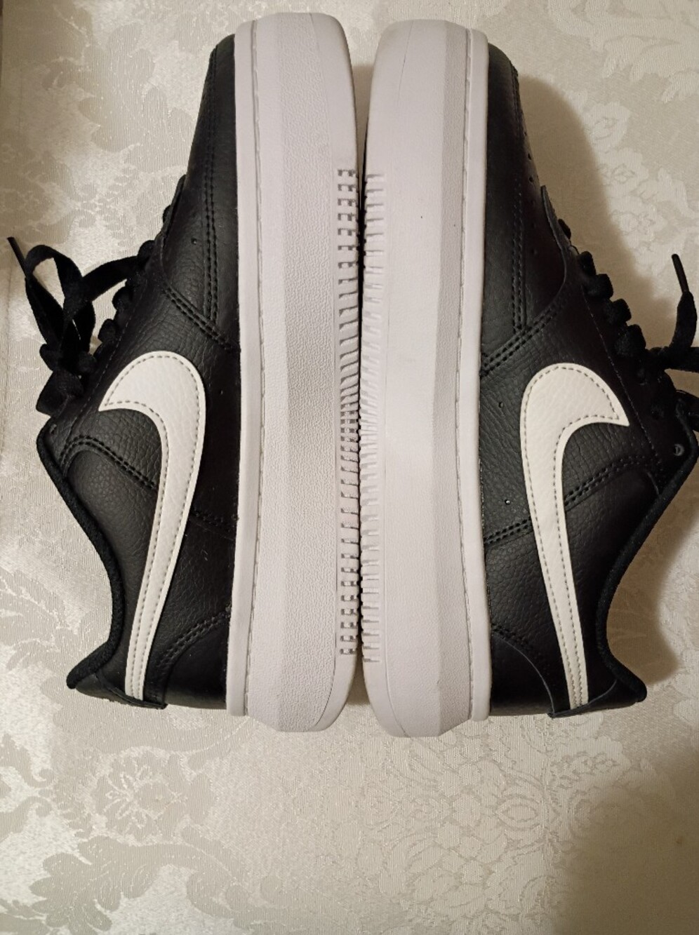 Nike Black & White Court Vision Alta Platform Sneakers Women's Sz 8.5 - Picture 8 of 10